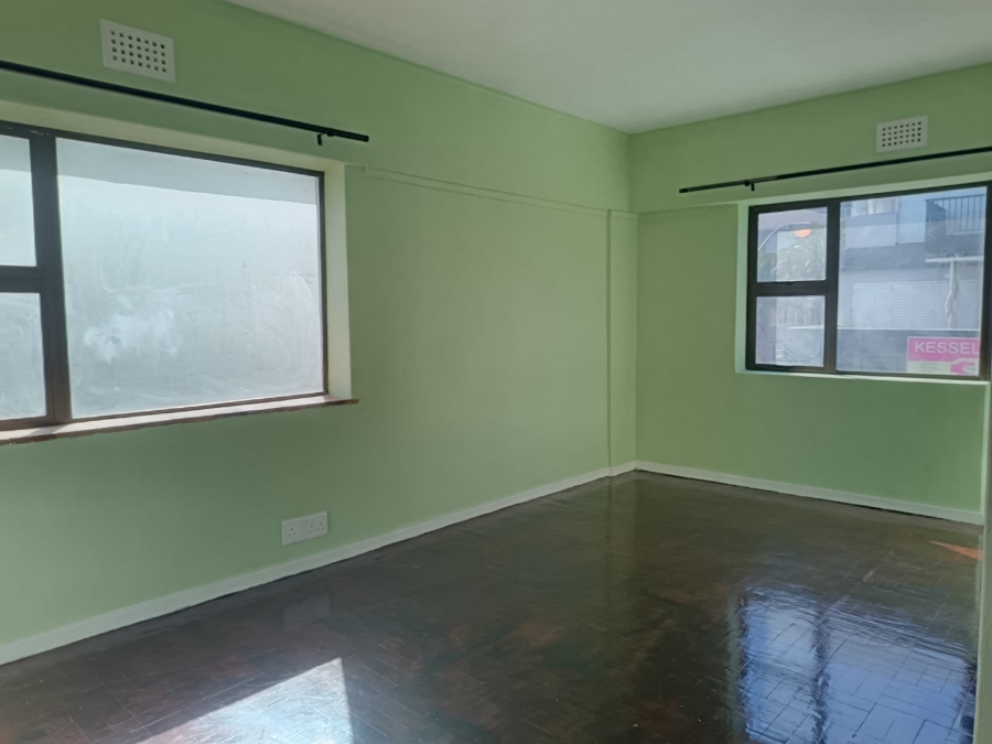 To Let 2 Bedroom Property for Rent in Three Anchor Bay Western Cape